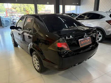 FORD Fiesta Hatch 1.6 4P, Foto 4 FORD Fiesta Hatch 1.6 4P, Foto 4