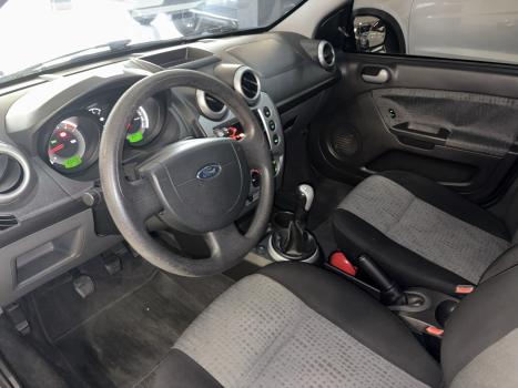 FORD Fiesta Hatch 1.6 4P, Foto 15 FORD Fiesta Hatch 1.6 4P, Foto 15