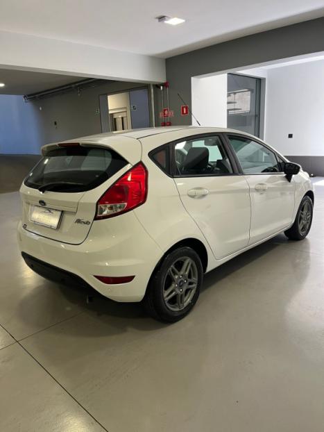 FORD Fiesta Hatch 1.6 16V 4P SEL STYLE FLEX, Foto 4