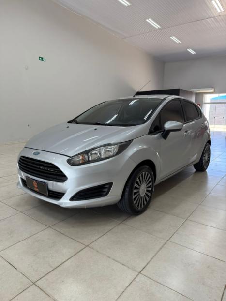 FORD Fiesta Hatch 1.5 16V 4P S FLEX, Foto 3