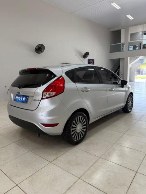 FORD Fiesta Hatch 1.5 16V 4P S FLEX, Foto 5