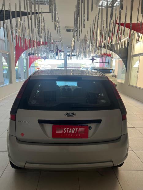 FORD Fiesta Hatch 1.0 4P FLEX, Foto 9