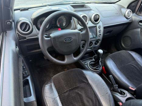 FORD Fiesta Hatch 1.6 4P CLASS FLEX, Foto 6