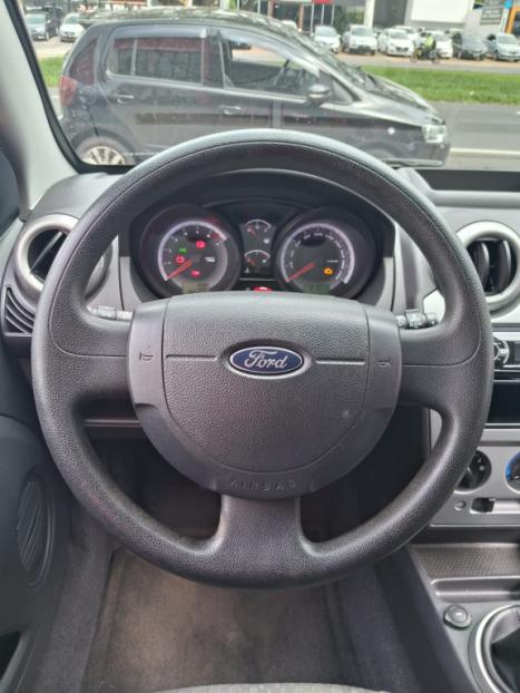 FORD Fiesta Hatch 1.0 4P CLASS, Foto 7