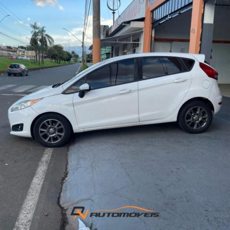 FORD Fiesta Hatch 1.5 16V 4P S FLEX, Foto 2