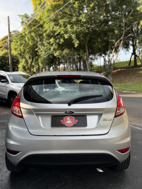 FORD Fiesta Hatch 1.5 16V 4P S FLEX, Foto 4