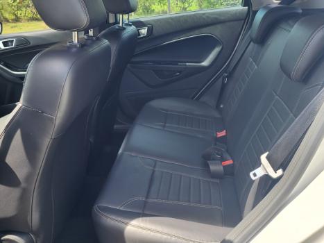 FORD Fiesta Hatch 1.6 16V 4P FLEX TITANIUM PLUS POWERSHIFT AUTOM�TICO, Foto 10