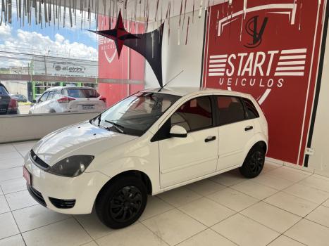 FORD Fiesta Hatch 1.6 4P, Foto 4