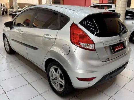 FORD Fiesta Hatch 1.6 16V 4P FLEX SE POWERSHIFT AUTOM�TICO, Foto 8