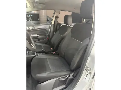 FORD Fiesta Hatch 1.6 16V 4P FLEX SE POWERSHIFT AUTOM�TICO, Foto 10