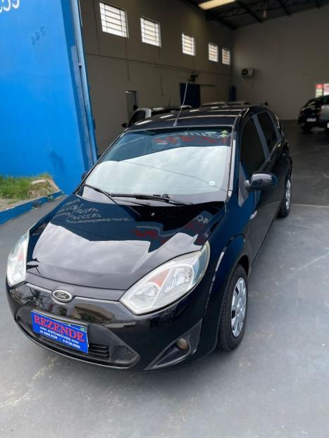 FORD Fiesta Hatch 1.6, Foto 2