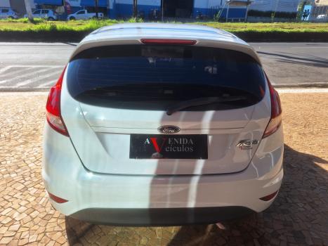 FORD Fiesta Hatch 1.5 16V 4P S FLEX, Foto 5