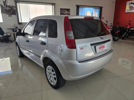 FORD Fiesta Hatch 1.6 4P FLEX, Foto 4