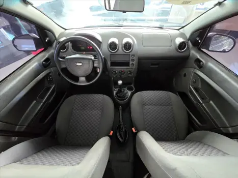 FORD Fiesta Hatch 1.6 4P FLEX, Foto 9