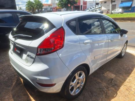 FORD Fiesta Hatch 1.5 16V 4P SE FLEX, Foto 10