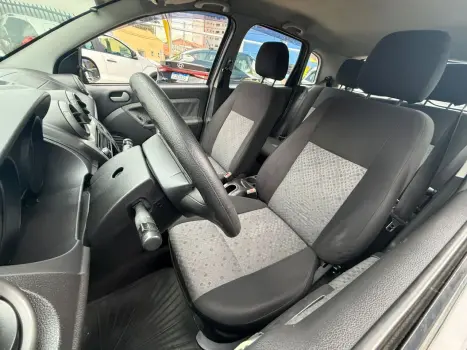 FORD Fiesta Hatch 1.6 4P ROCAM FLEX, Foto 7