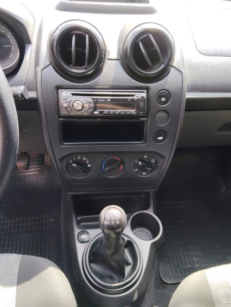 FORD Fiesta Hatch 1.0 4P, Foto 9