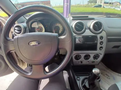 FORD Fiesta Hatch 1.6 4P CLASS FLEX, Foto 14