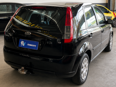 FORD Fiesta Hatch 1.6 4P ROCAM FLEX, Foto 2