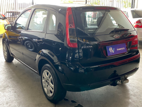 FORD Fiesta Hatch 1.6 4P ROCAM FLEX, Foto 4