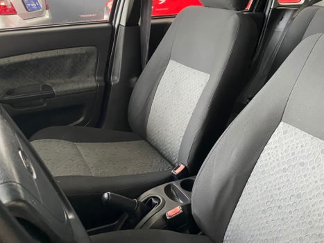 FORD Fiesta Hatch 1.6 4P ROCAM FLEX, Foto 7