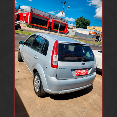 FORD Fiesta Hatch 1.6, Foto 4