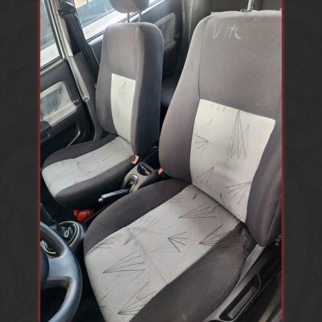 FORD Fiesta Hatch 1.6, Foto 8