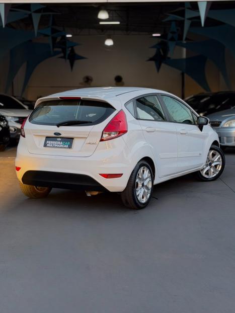 FORD Fiesta Hatch 1.5 16V 4P S FLEX, Foto 2