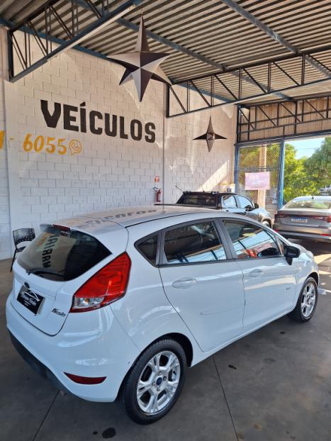 FORD Fiesta Hatch 1.5 16V 4P SE FLEX, Foto 5