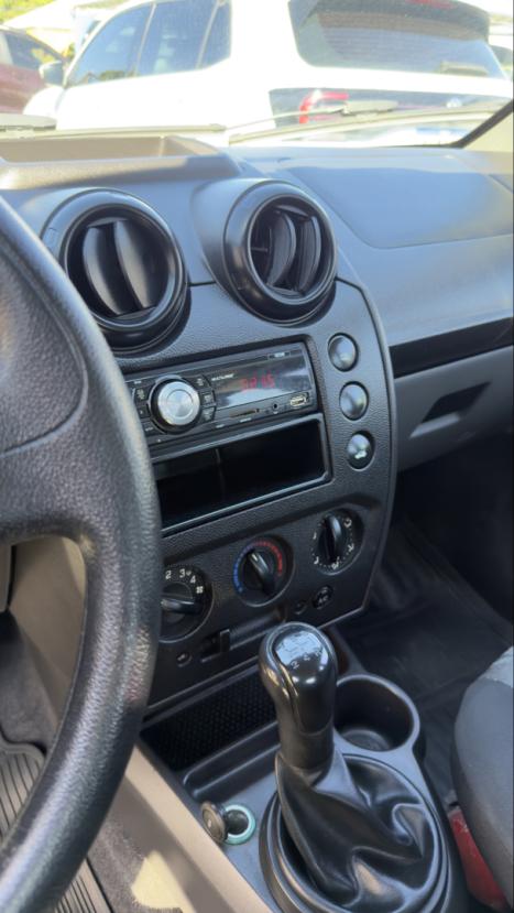 FORD Fiesta Hatch 1.0 4P FLEX, Foto 3
