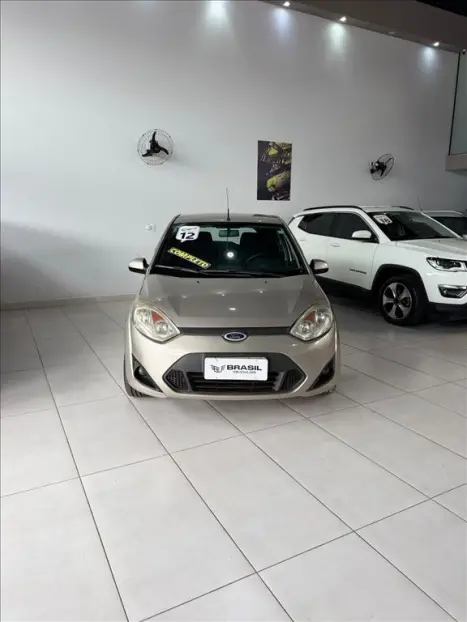 FORD Fiesta Hatch 1.6 4P CLASS FLEX, Foto 2