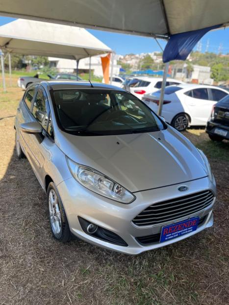 FORD Fiesta Hatch 1.5 16V 4P S FLEX, Foto 4