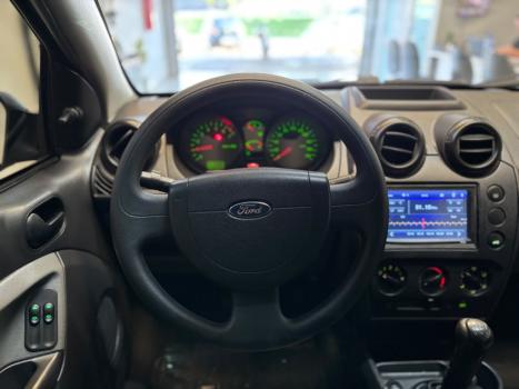 FORD Fiesta Hatch 1.0 4P FLEX, Foto 10