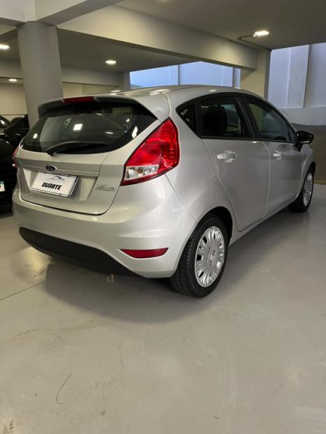 FORD Fiesta Hatch 1.5 16V 4P S FLEX, Foto 4