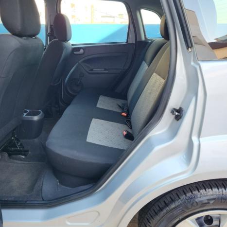 FORD Fiesta Hatch 1.6 4P ROCAM FLEX, Foto 4
