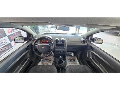 FORD Fiesta Hatch 1.6 4P, Foto 9
