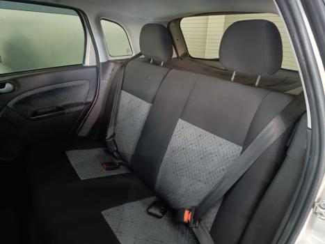 FORD Fiesta Hatch 1.6, Foto 7