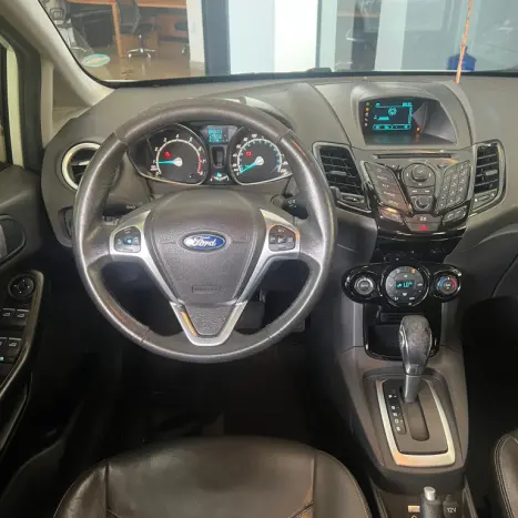 FORD Fiesta Hatch 1.6 16V 4P FLEX TITANIUM PLUS POWERSHIFT AUTOM�TICO, Foto 11