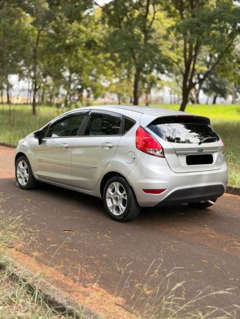 FORD Fiesta Hatch 1.5 16V 4P SE FLEX, Foto 6