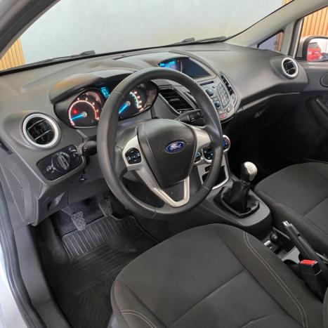 FORD Fiesta Hatch 1.6 16V 4P SEL FLEX, Foto 8