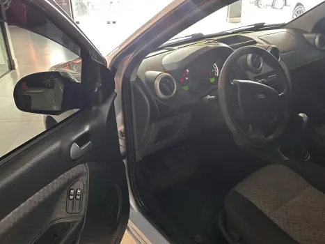 FORD Fiesta Hatch 1.6 16V 4P SE FLEX, Foto 20