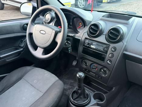 FORD Fiesta Hatch 1.0 4P FLEX, Foto 6