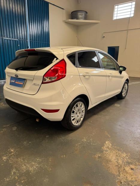 FORD Fiesta Hatch 1.6 16V 4P SE FLEX, Foto 4