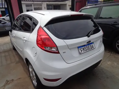 FORD Fiesta Hatch 1.0 4P SE PLUS FLEX, Foto 4