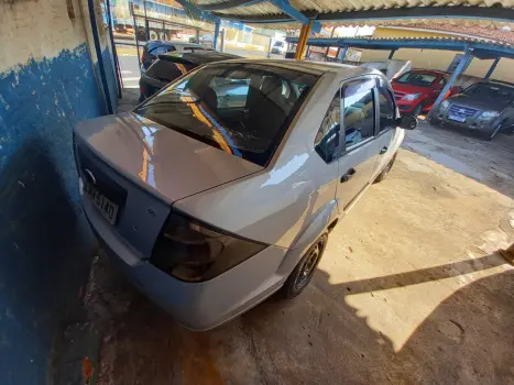 FORD Fiesta Sedan 1.6 4P FLEX, Foto 4