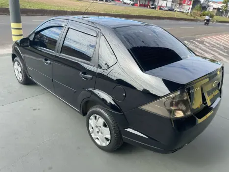 FORD Fiesta Sedan 1.6 4P FLEX, Foto 8 FORD Fiesta Sedan 1.6 4P FLEX, Foto 8