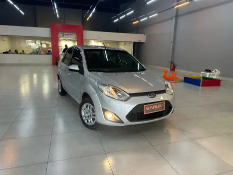 FORD Fiesta Sedan 1.6 4P ROCAM FLEX, Foto 2