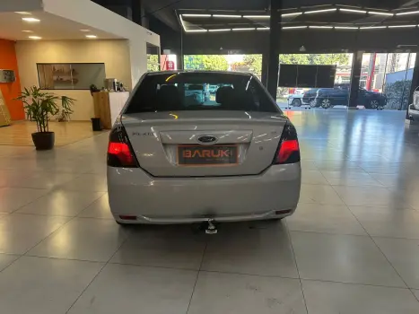 FORD Fiesta Sedan 1.6 4P ROCAM FLEX, Foto 5