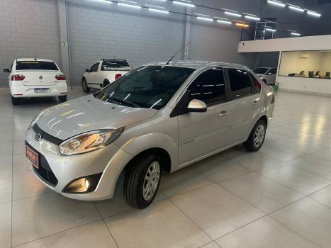 FORD Fiesta Sedan 1.6 4P ROCAM FLEX, Foto 8