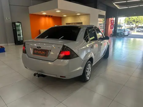 FORD Fiesta Sedan 1.6 4P ROCAM FLEX, Foto 14